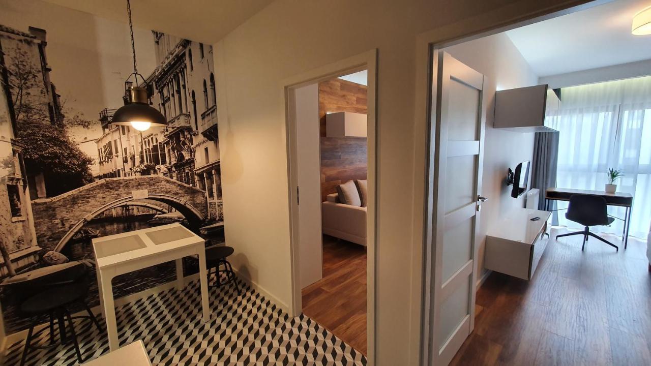 Zajezdnia Wrzeszcz Apartamenty Gdansk Exterior photo