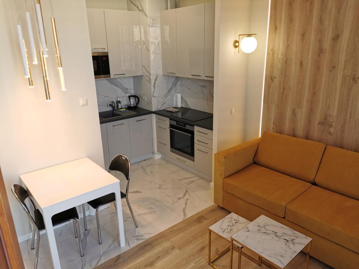 Zajezdnia Wrzeszcz Apartamenty Gdansk Exterior photo